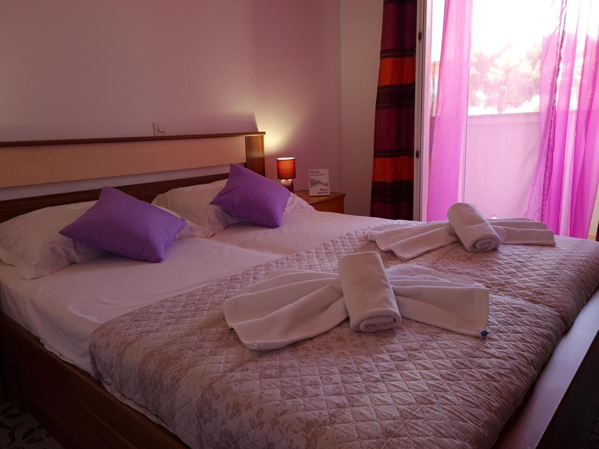 Apartments Dorotea نوفاليا المظهر الخارجي الصورة
