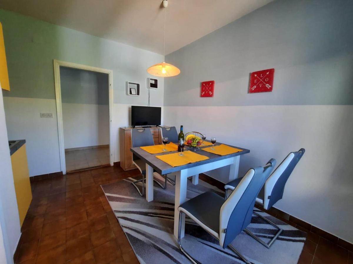 Apartments Dorotea نوفاليا المظهر الخارجي الصورة