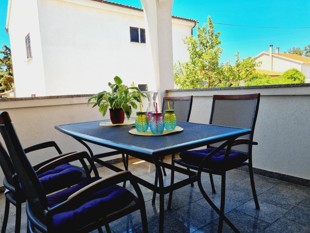 Apartments Dorotea نوفاليا المظهر الخارجي الصورة