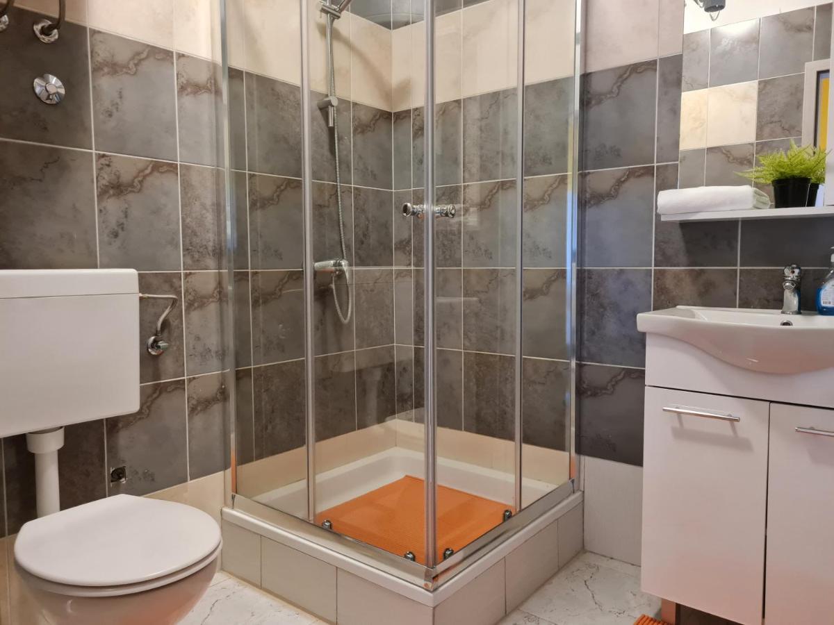 Apartments Dorotea نوفاليا المظهر الخارجي الصورة