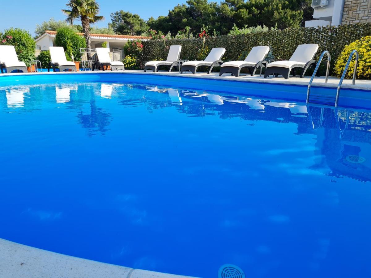 Apartments Dorotea نوفاليا المظهر الخارجي الصورة